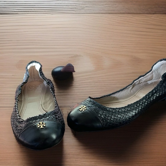 TORI BURCH LEATHER SNAKESKIN BALLET FLATS SHOES W/ LOGO 5.5 NEW - Picture 3 of 7